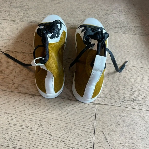 Carven TEXTURED HI-TOP SNEAKERS - Picture 13 of 13